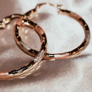 Three Tone Hoop, so elegant- BRAND NEW